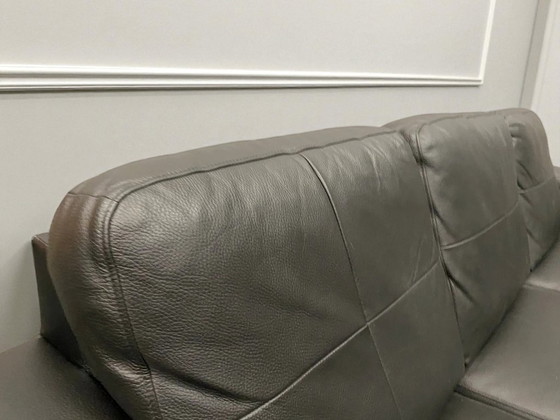 Image 1 of divano nero a 3 posti (IKEA) – similpelle – larghezza 200 cm