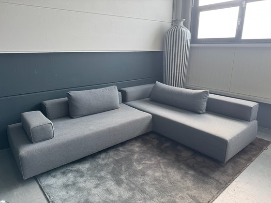 Image 1 of Eyeye Cella hoekformatie