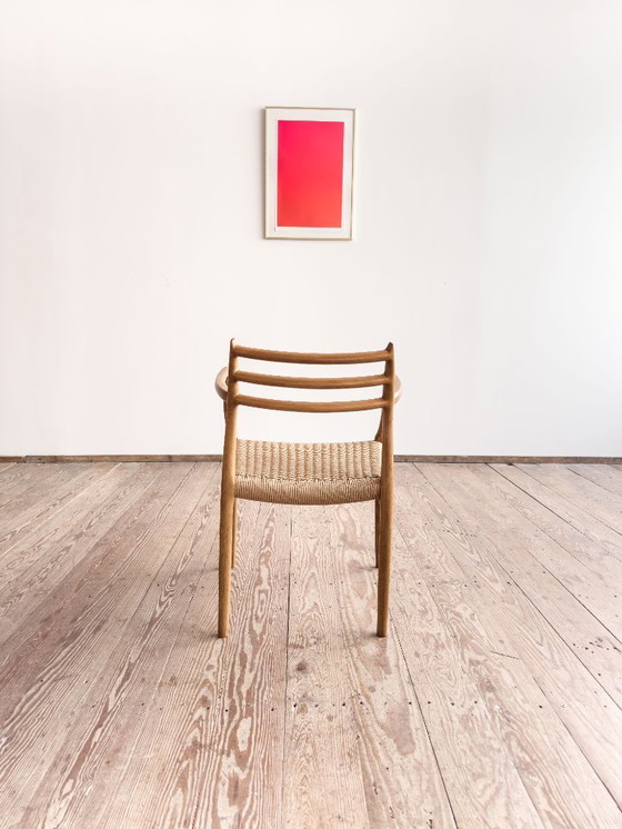 Image 1 of Esszimmerstuhl mit Armlehnen aus Eichenholz, Modell 62 für J.L. Moller