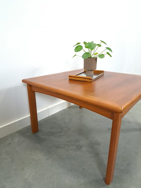 Image 1 of Table basse carrée danoise Glostrup en teck, n°1