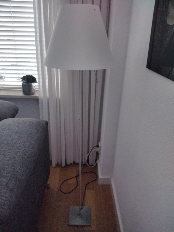 Design Tafellamp – Luceplan, Vloerlampen, Plastic, Metal (photo 3 of 5)