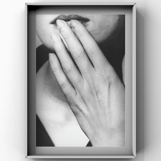 1x silverhalide La main sur levres (hand on lips ) (1928 Man Ray – Photography, Paper (photo 3 of 6)