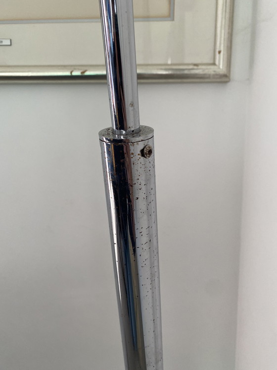 Image 1 of Lampada ad arco con base in marmo