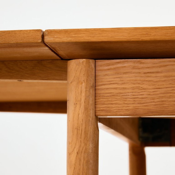 Image 1 of MK10433 Table de salle à manger en chêne