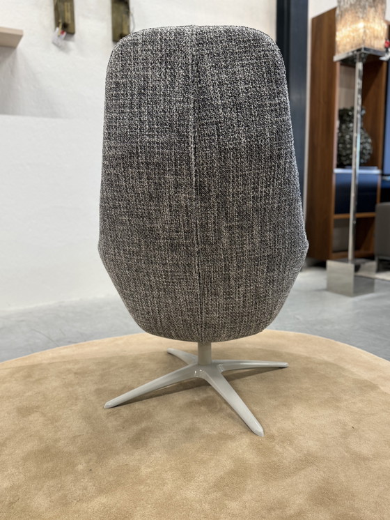 Image 1 of Pode Spot Two Poltroncina girevole in tessuto Migo 