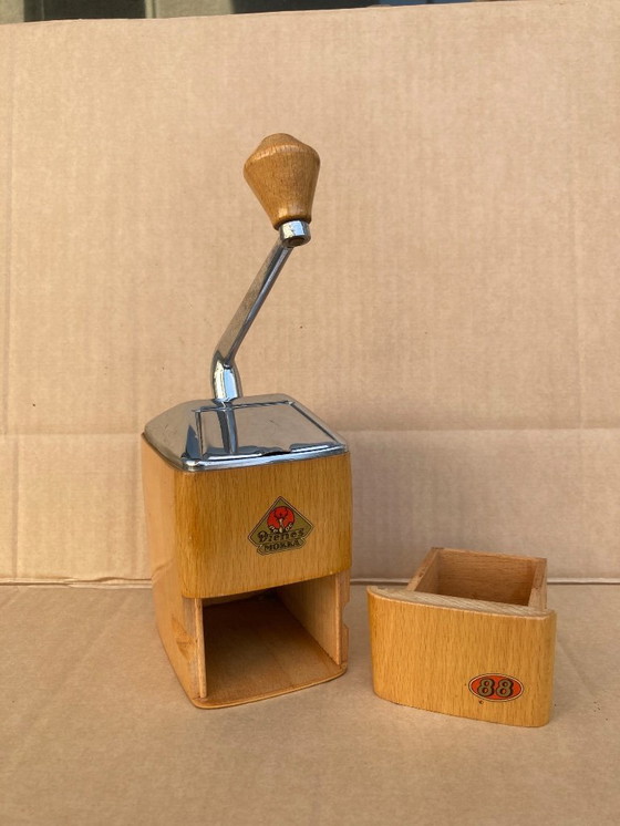 Image 1 of Vintage zeldzaamheid - Dienes No. 88/1 Mocha Mill - Puur genieten