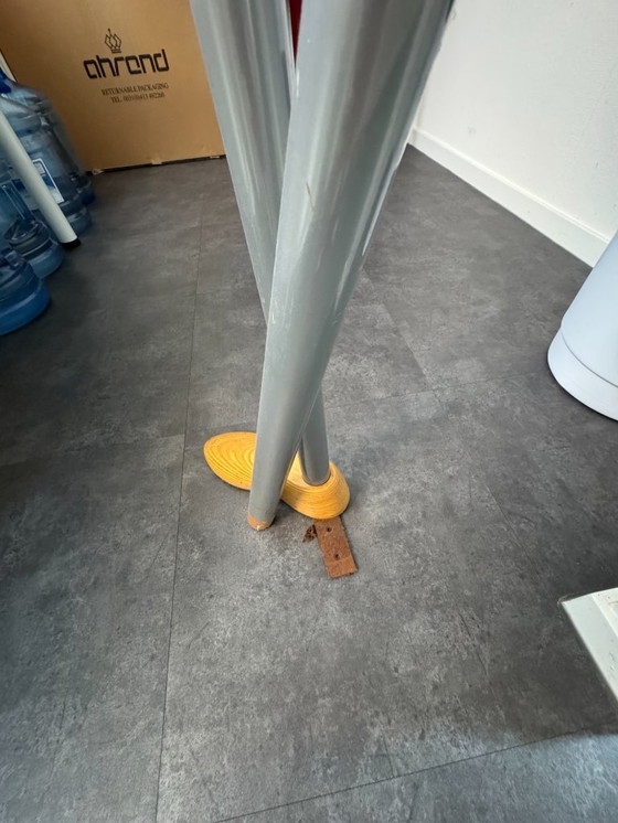 Image 1 of porte-manteau design