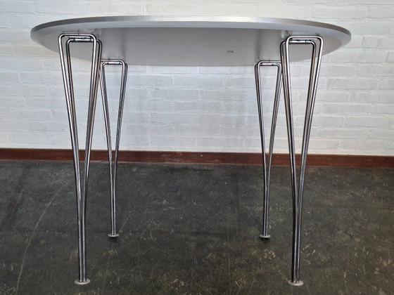 Fritz Hansen Dining set by Arne Jacobsen – Metal, Wood, Vintage (photo 7 of 18)
