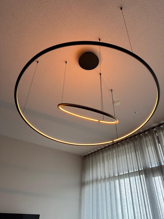Image 1 of TossB Hoola LED Lampes suspendues (Ø140 + Ø60 cm) - Dimmable & élégant noir