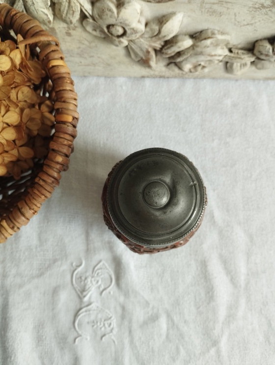 Image 1 of Antieke steengoed tabakspot van Beauvaisis