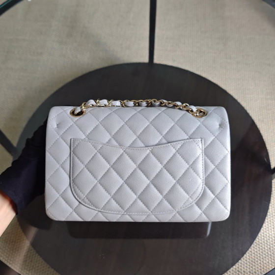 Image 1 of Borsa Chanel Classic Flap Small - Caviar 23CM trapuntata grigia, hardware color oro chiaro, microchip