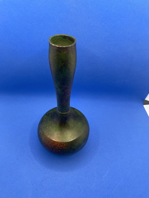 Japans bronzen vaasje