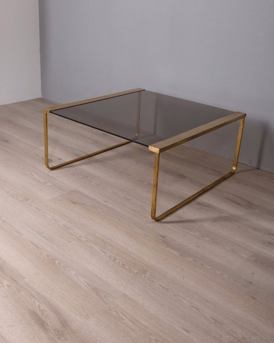 Image 1 of Tavolino da caffè vintage anni '60, design italiano in ottone e vetro.