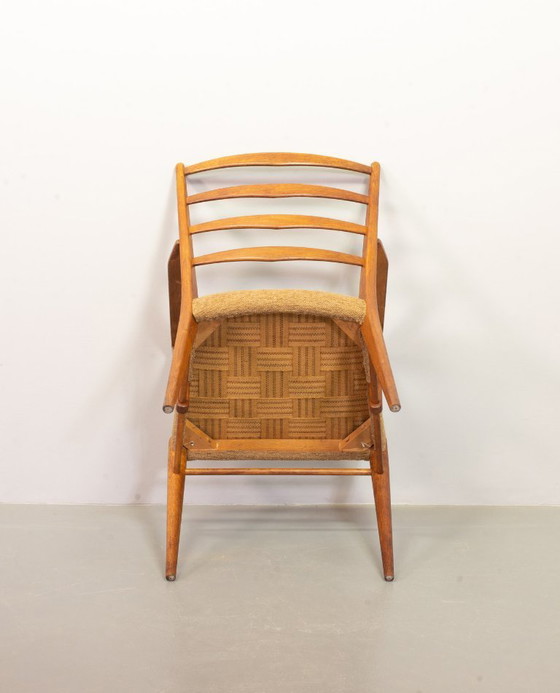 Zwei Cees Braakman Stühle im niederländischen Mid-Century-Design, massive Holzsessel mit Leiterrahmen und (photo 20 of 21)
