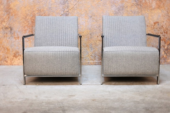 Image 1 of Twee Harvink Alowa design fauteuils bekleed met grijze wollen stof