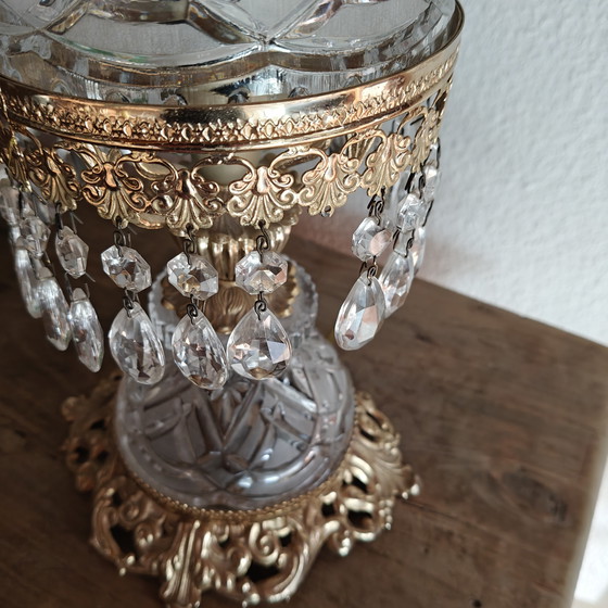 Image 1 of Vintage Crystal Table Lamp with Cherub – Heavy Cut Glass – Hollywood Regency Style