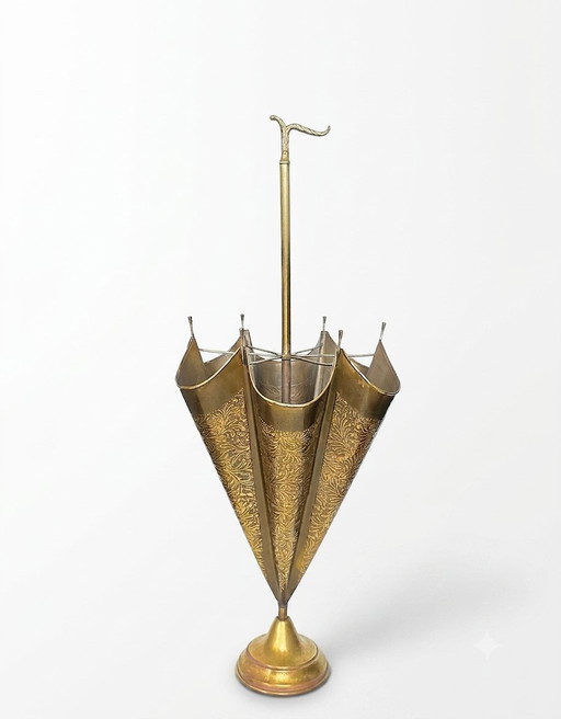 Soporte/base vintage de latón con forma de paraguas y detalles grabados. – paraplubak, Brass