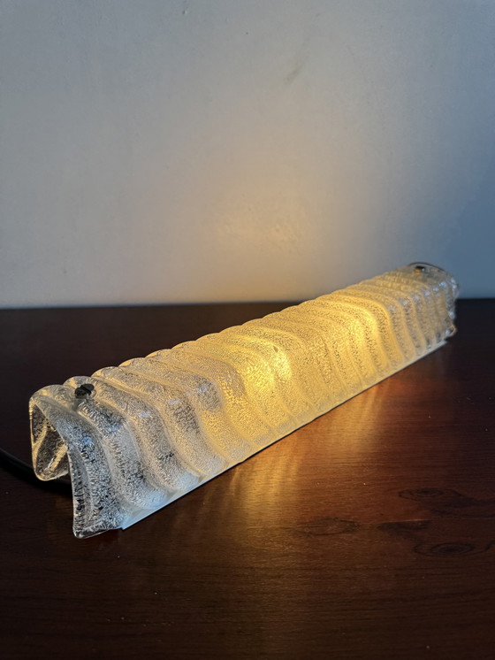 Image 1 of Elegante Vintage Wandlamp - Gestructureerd Geribbeld Glas Schoonheid