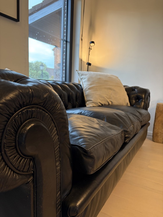 Chesterfield 3-Zit – Banken, Leather, Wood (photo 5 of 6)