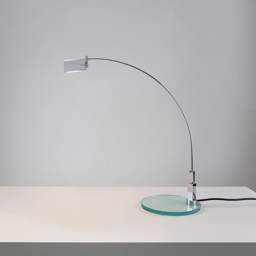 Lampada da tavolo vintage italiana Fontana Arte Falena di Alvaro Siza