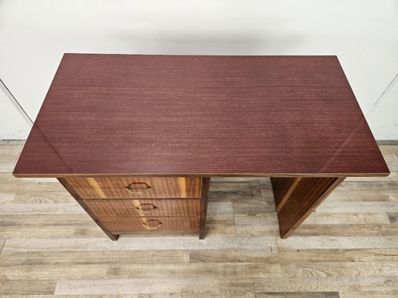 Small 1960s Vintage Desk – Wood (photo 4 of 16)