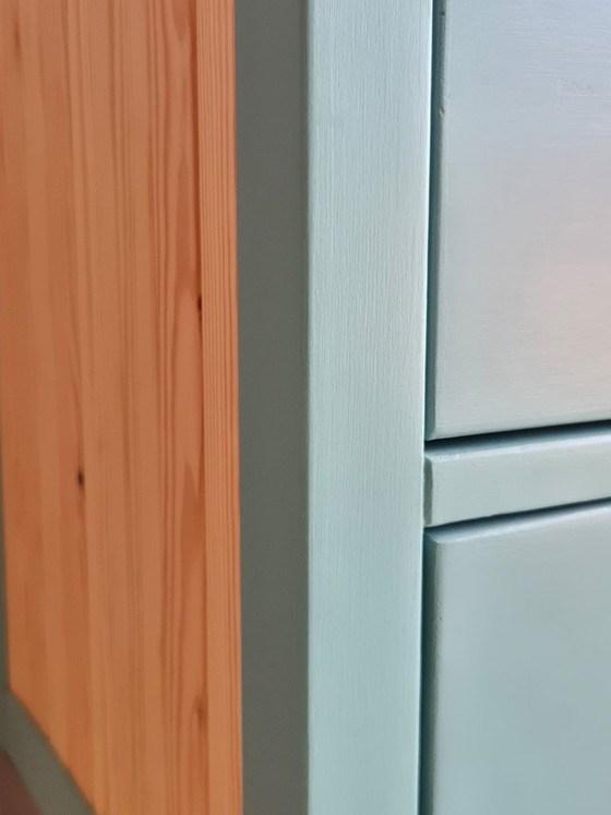 Restaurierter Mindi-Holz-Akzentschrank – Kommoden, Wood (photo 6 of 6)