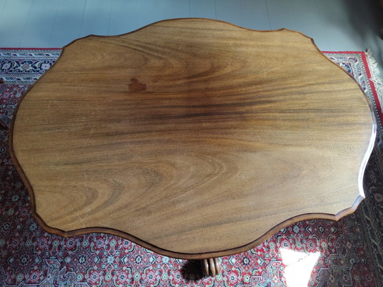 Image 1 of Zware mahonie Biedermeier eetkamertafel