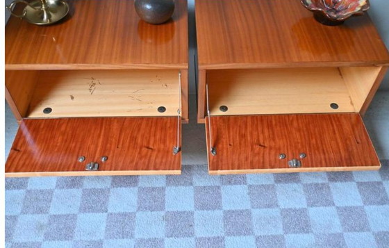 Image 1 of Ensemble de tables de chevet vintage des années 1950