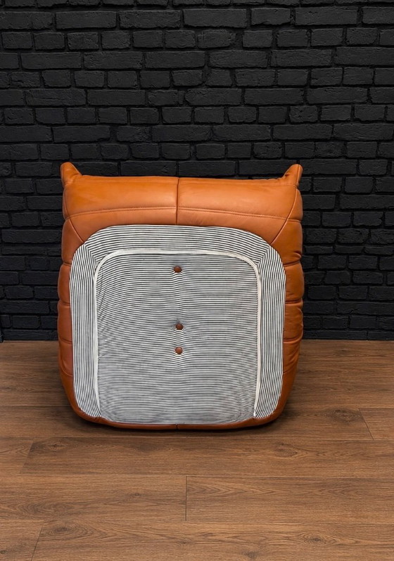 Image 1 of Togo fauteuil met één zitplaats, ontworpen door Michel Ducaroy