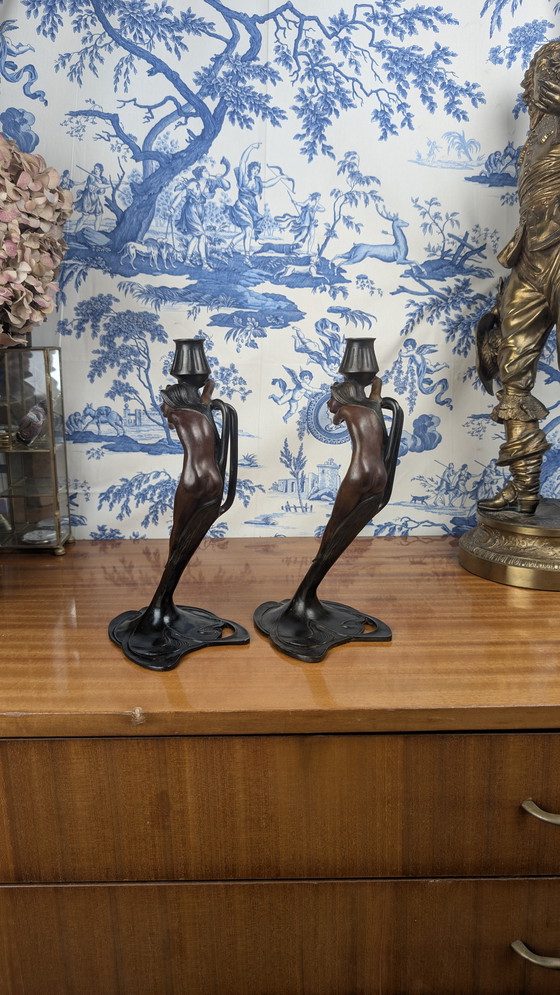 Image 1 of Ein Paar MoMa-Kandelaber aus Bronze mit Nymphen im Jugendstil Vintage 1988
