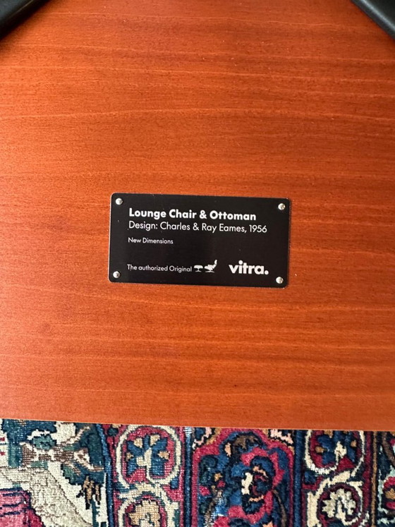 Vitra Eames Lounge Chair plus Ottoman WH:L – Poltrone, Leather, Wood (photo 11 of 13)