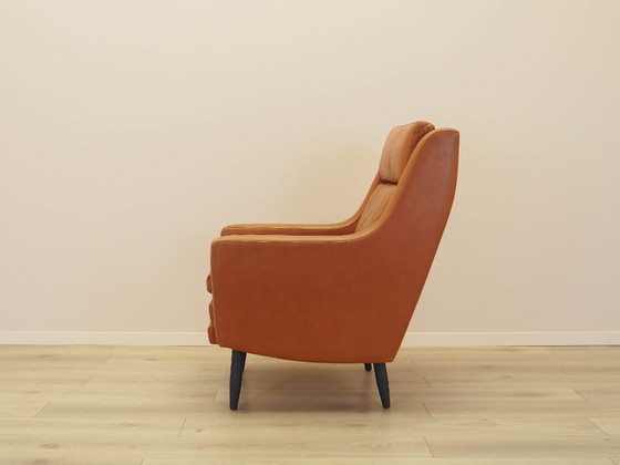 Image 1 of Oranje fauteuil, Deens design, jaren 70, gemaakt in Denemarken.