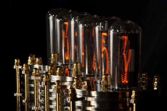 Image 1 of Nixie Klok Lim.Ed. 2/10 "Tijdbasis".