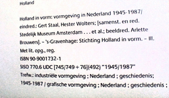 Image 1 of (W023) Holland in Vorm Vormgeving in Nederland 1945-1987