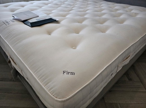 Image 1 of Vispring Lana Boxspring 180x210 - Suede - Limited Edition