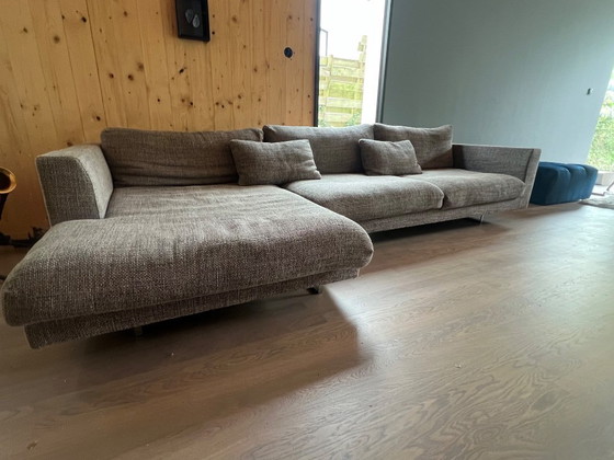 Image 1 of MONTIS AXEL XL