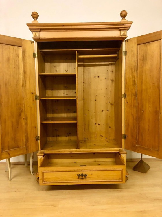 Image 1 of Softwood wardrobe, farmhouse wardrobe, antique wardrobe, Gründerzeit wardrobe, country-style wardrobe, hall wardrobe circa 1890