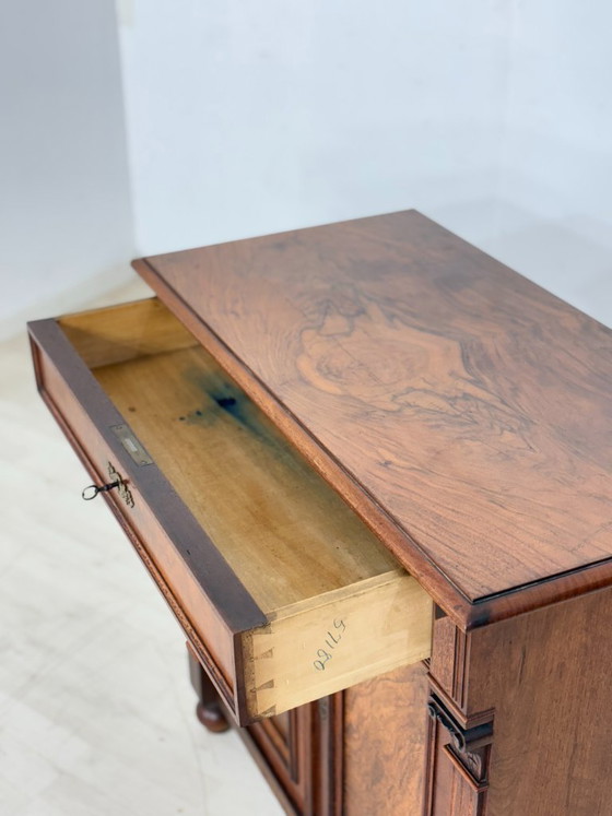 Très belle commode/armoire/meuble de salon de style Gründerzeit (fin du XIXe siècle), vers 1900. – Wood (photo 7 of 12)