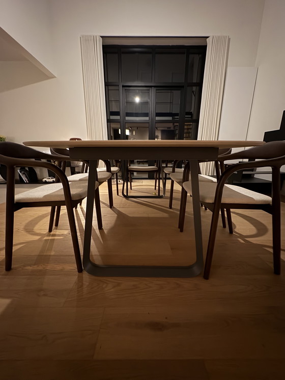 Image 1 of Dining table Joli