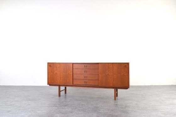 Image 1 of Credenza Mid-Century in teak di Klippan Korsør per Ikea, anni '60