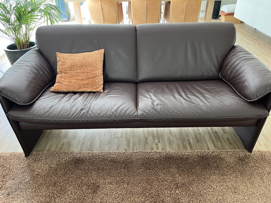 Image 1 of 2 Leolux 2.5-seater benches