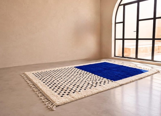 Alfombra bereber tradicional hecha a mano, azul y blanca, 2/3 m – Ahrend, Wool (photo 3 of 7)
