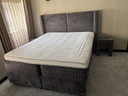 Luxury Swiss Sense Boxspring Vanquish 180x210 + Matratze & Topper (inkl. Hockers) Wildleder
