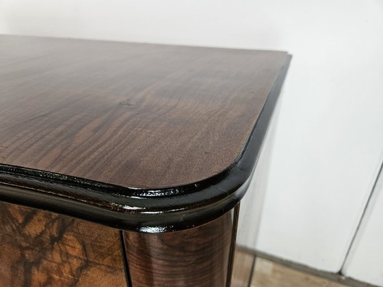 Image 1 of Commode Art déco des années 1950 en ronce de noyer