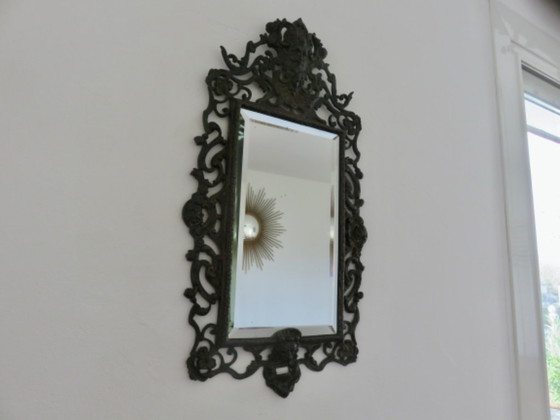 Image 1 of Espejo de hierro fundido que representa a Baco, dios del vino, Francia, década de 1920-1930