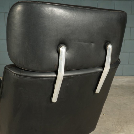 Image 1 of Poltrona girevole vintage in pelle nera, anni '70
