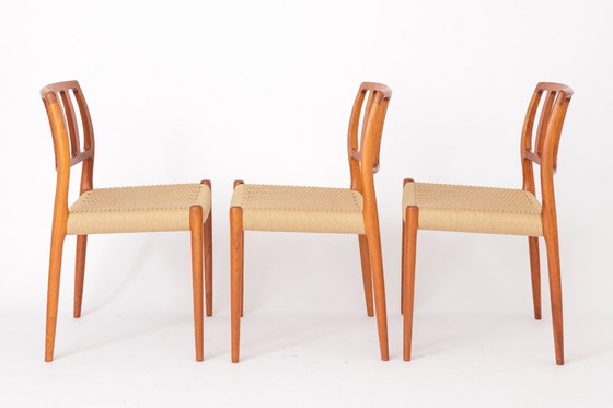 Image 1 of Set di 6 sedie Niels Otto Møller Model 83 - Sedie da pranzo danesi in teak, 1974 | Design moderno di metà secolo
