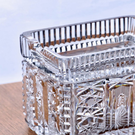 Image 1 of Ancienne boîte tabatière en cristal XIXe