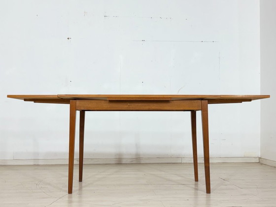 Image 1 of Table de cuisine en bois style années 50, table à manger extensible