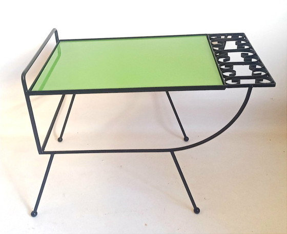 Image 1 of 1950s side table with apple green top, 65.5 cm wide